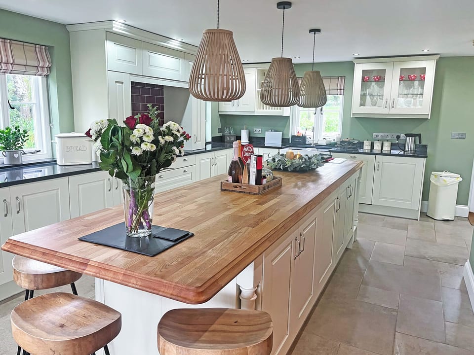Kitchen | Fountain Hill, Eglwyswrw, near Cardigan