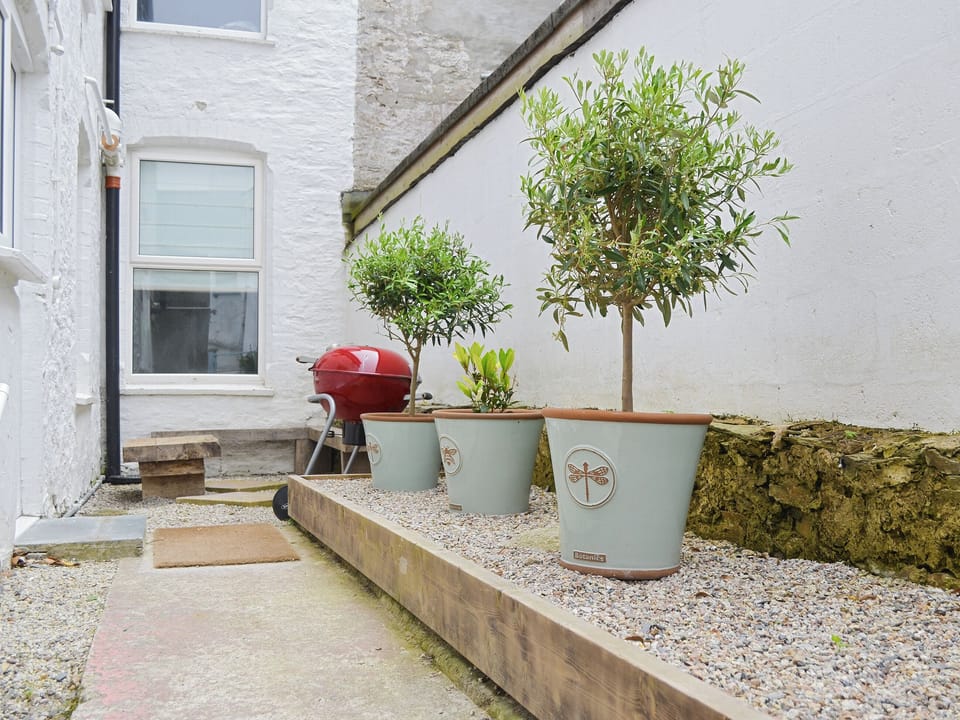 Outdoor area | Rosetta ApartmentsOcean Mist, Newquay
