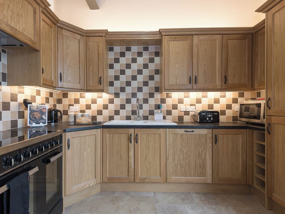 well equipped kitchen | Haven View - Riverside Barns, Wainfleet St. Mary, near Skegness