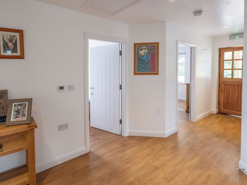 Spacious hallway | Grange Farm Holiday&rsquo;s - Red Squirrel Lodge - Grange Farm Holidays, Wootton, near Ryde