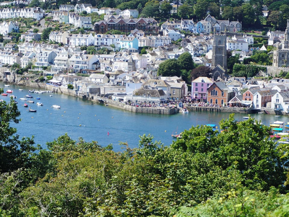Surrounding area | SeascapeSt Catherine&rsquo;s Court, Fowey