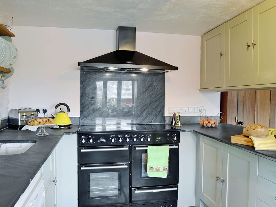 Kitchen | Bailey Cottage, Three Cocks, nr. Hay-on-Wye