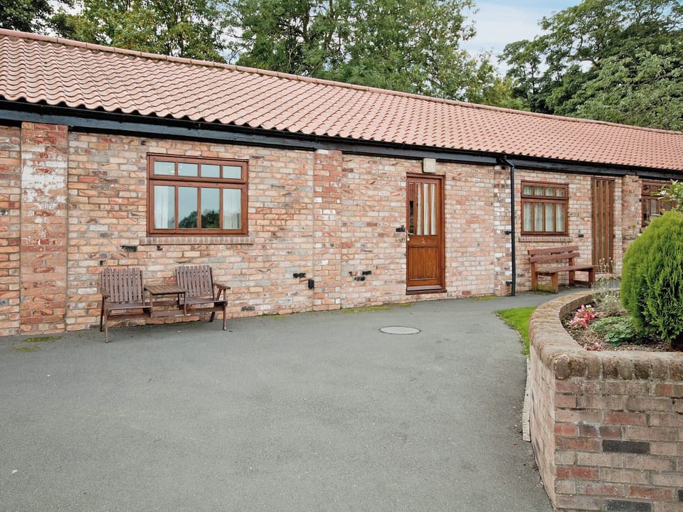 Exterior | Filey Holiday Cottages - Hirst House, Filey
