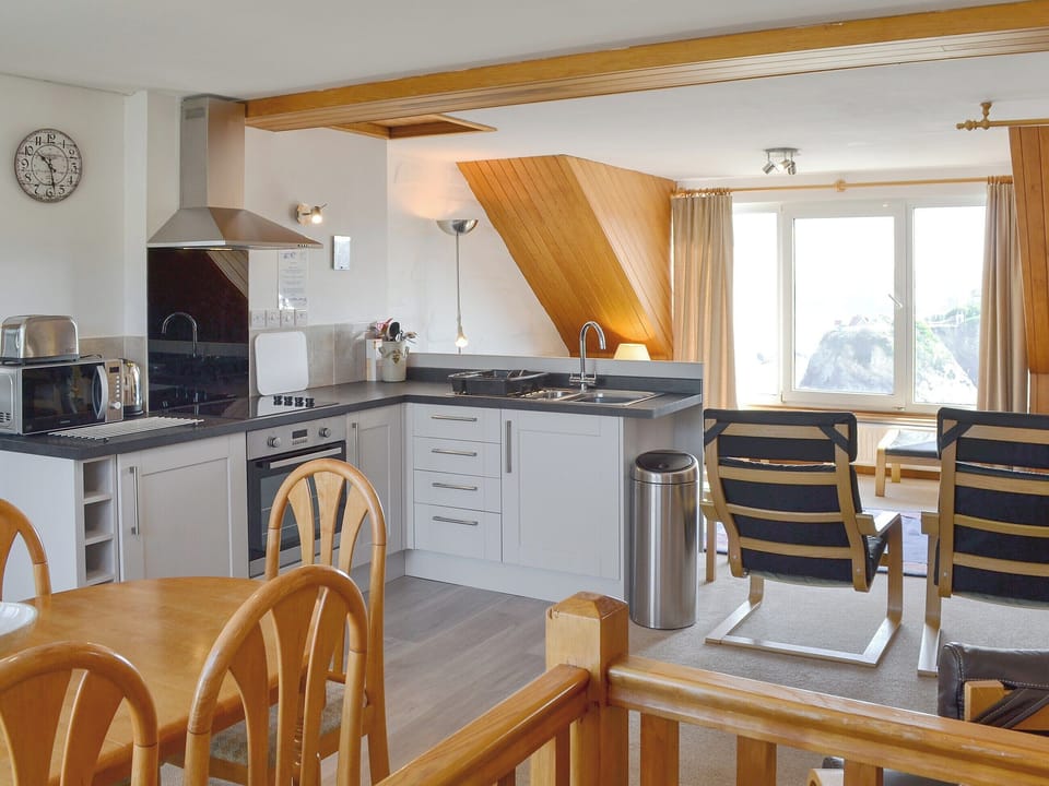 Wonderful open plan second floor apartment | Towan View Loft, Newquay