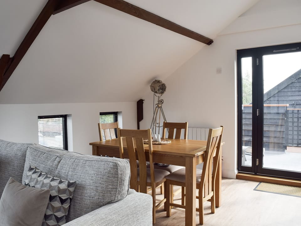 Open plan living space | Derby&rsquo;s Loft, Beccles, near Gillingham