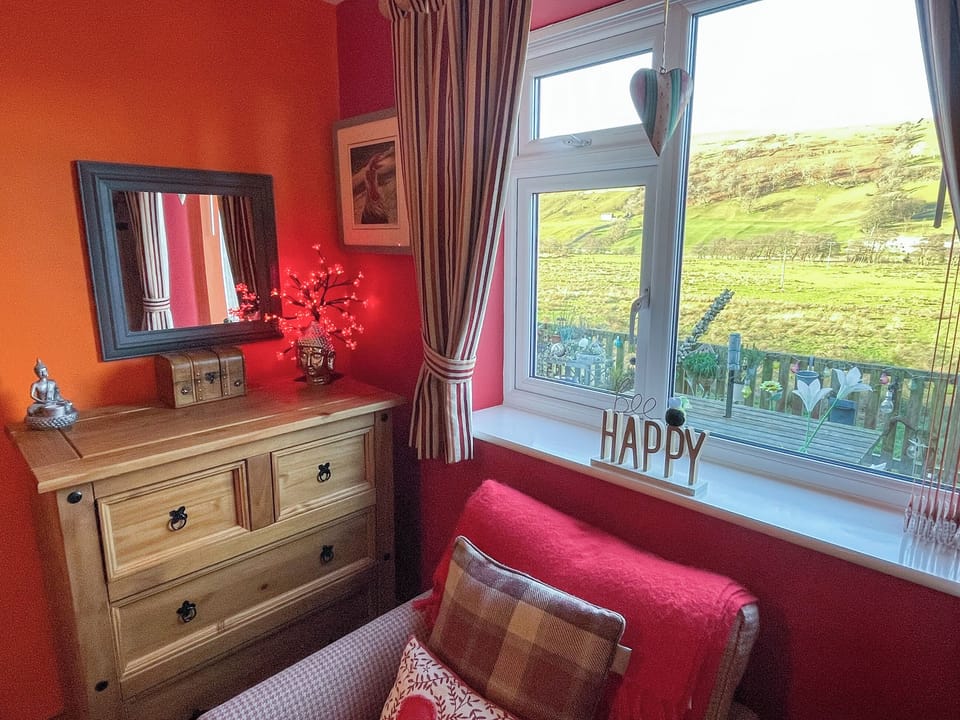 Double bedroom | Mystified Bungalow, Bishopdale, near Leyburn