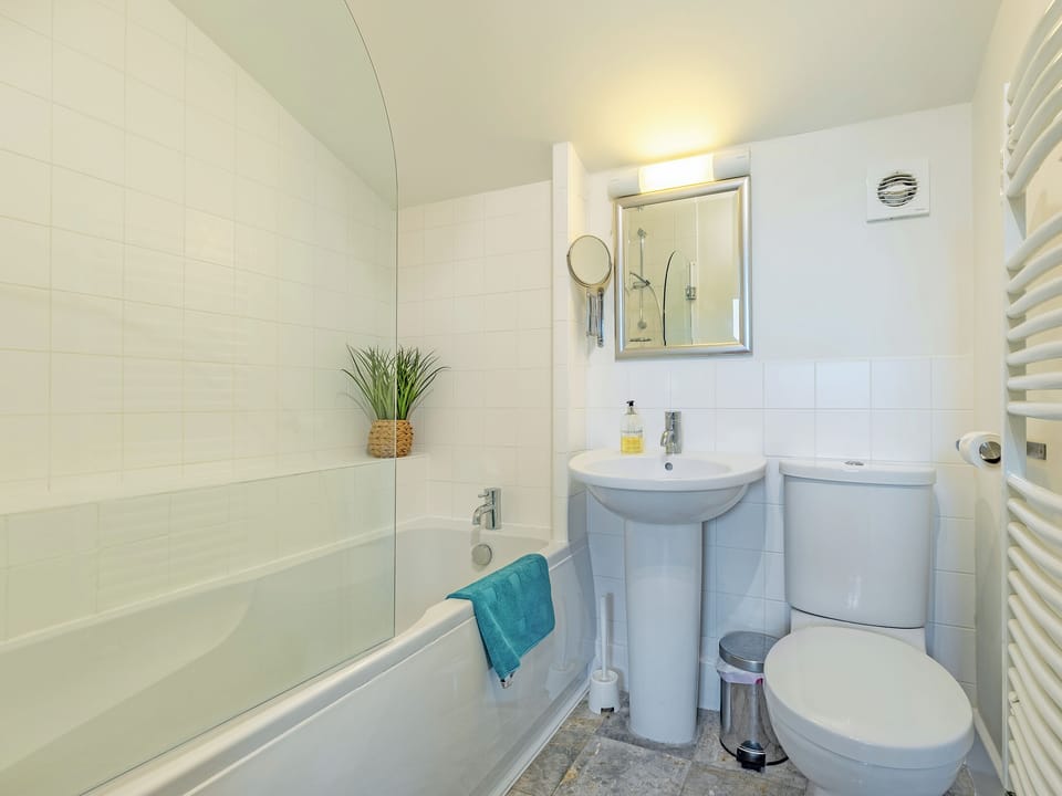 Bathroom | The Augusta House, Somerford Keynes