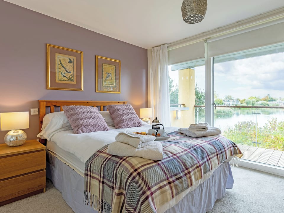 Double bedroom | The Augusta House, Somerford Keynes