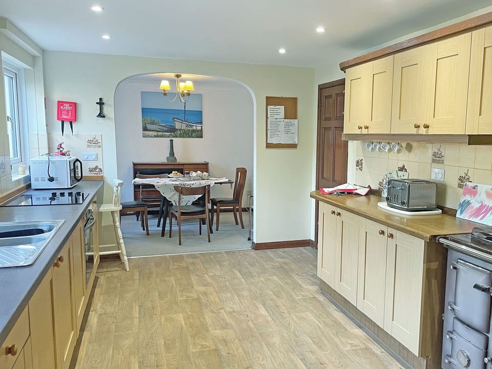 Kitchen | The Gazebo, Marazion, near Penzance