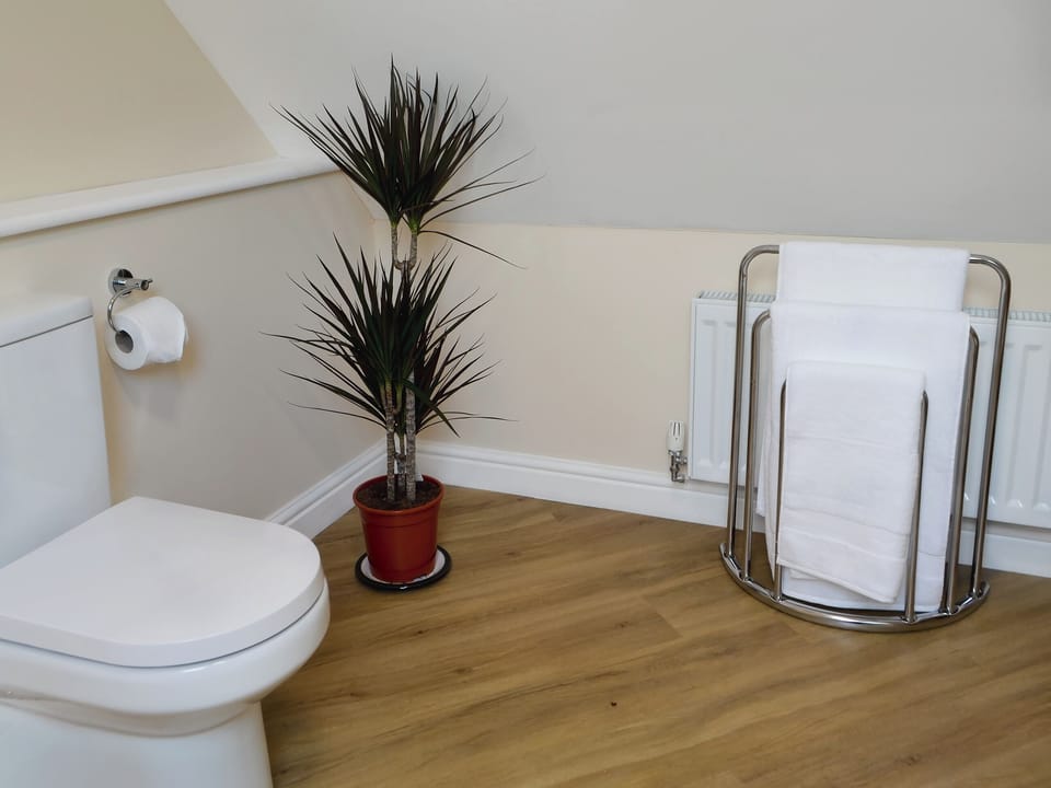 En-suite | High Trees Annex, Widdrington, near Morpeth