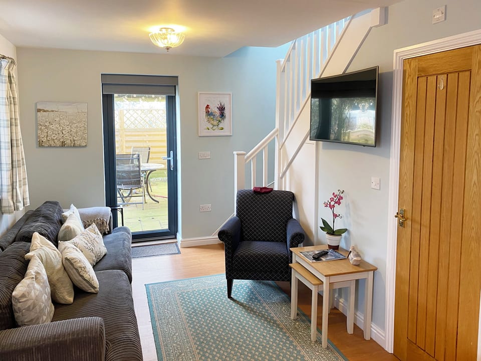 Living area | Coachman&rsquo;s Cottage - Old Downs Farm, Sandwich Bay, near Sandwich