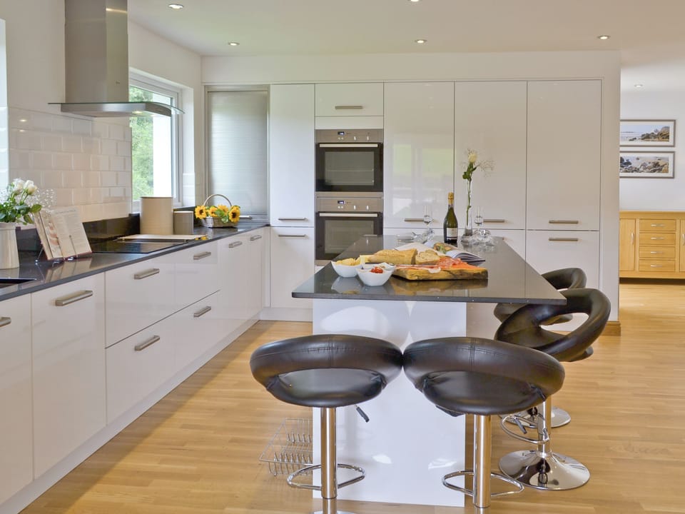 Fabulous modern fitted kitchen | Florina - Horselake Farm Cottages, Cheriton Bishop