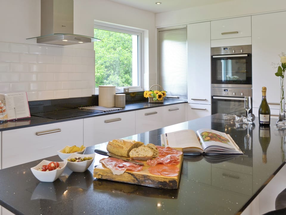 Well-equipped kitchen with &lsquo;island&rsquo; breakfast bar | Florina - Horselake Farm Cottages, Cheriton Bishop