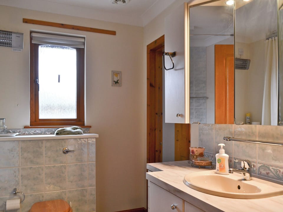 Bathroom | Shielgreen, Blairgowrie