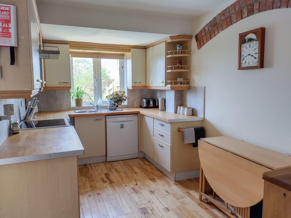 Kitchen | Harbourhill, Chickerell, near Weymouth