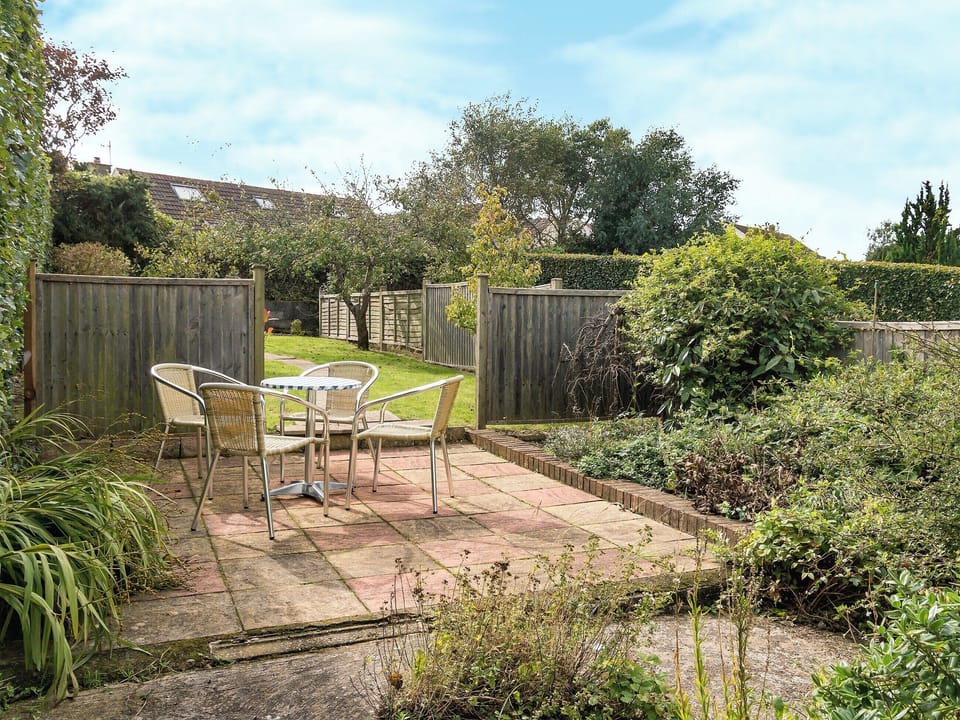 Large patio and garden area | Gorwel Glas, Fishguard, Dyfed