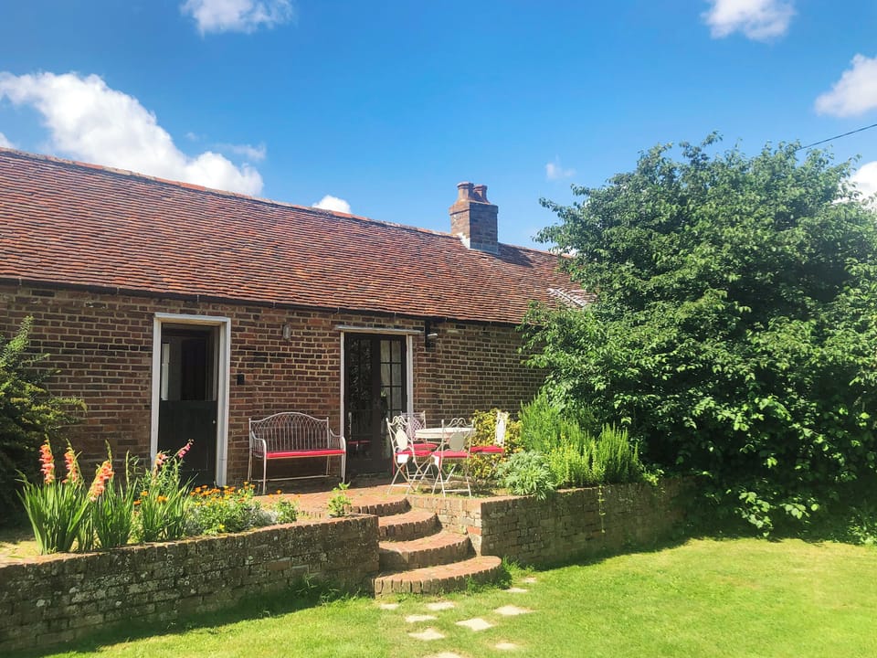 Pretty cottage | The Bothy - The Dovecote, Staple, near Wingham