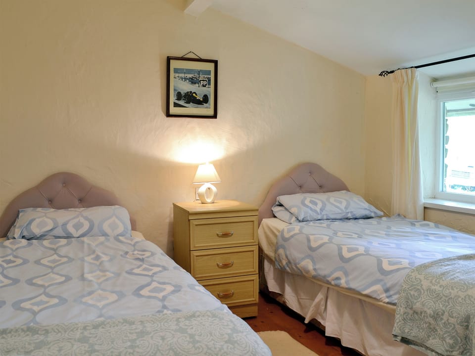 Twin bedroom | Pant Y Mel, Llanbedrgoch, near Benllech