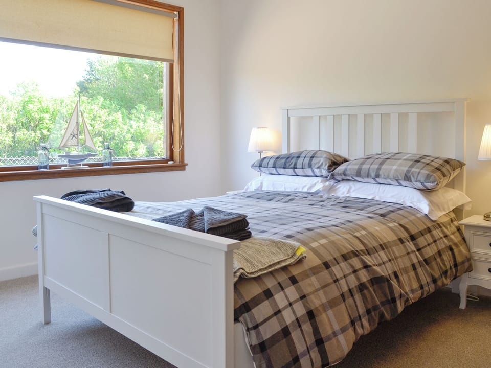 Comfortable second double bedroom | Sweet Hope, St Cyrus, near Montrose