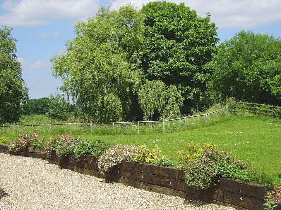 Garden and grounds | Bridge Farm Holiday Cottages - The Byre, Brigham