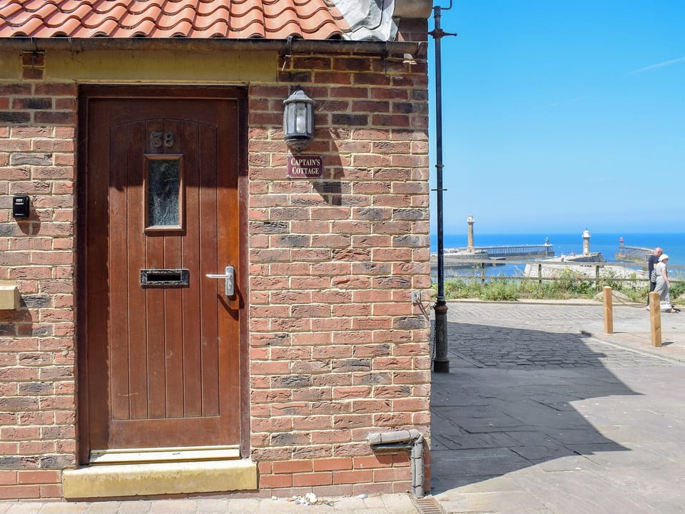 Entrance | Captains Cottage, Whitby