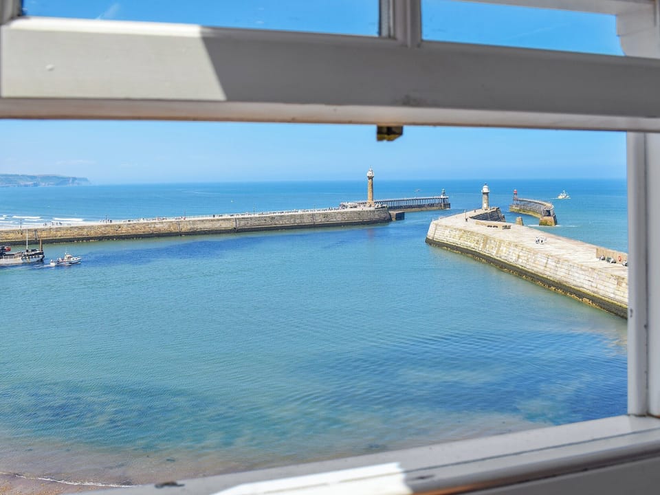 Stunning sea views | Captains Cottage, Whitby