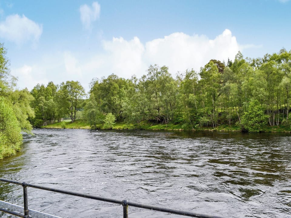 River Moriston | Laundry Cottage, Ceannacroc