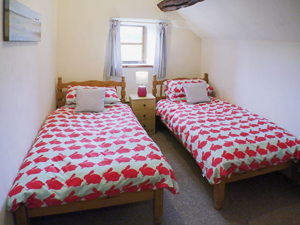 Twin bedroom | Garden Cottage, Onecote, near Leek