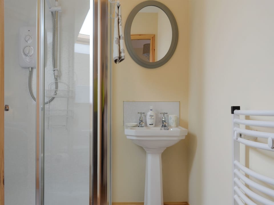 Shower room | Kilbride Beach Cottage, near Lochboisdale, Isle of South Uist