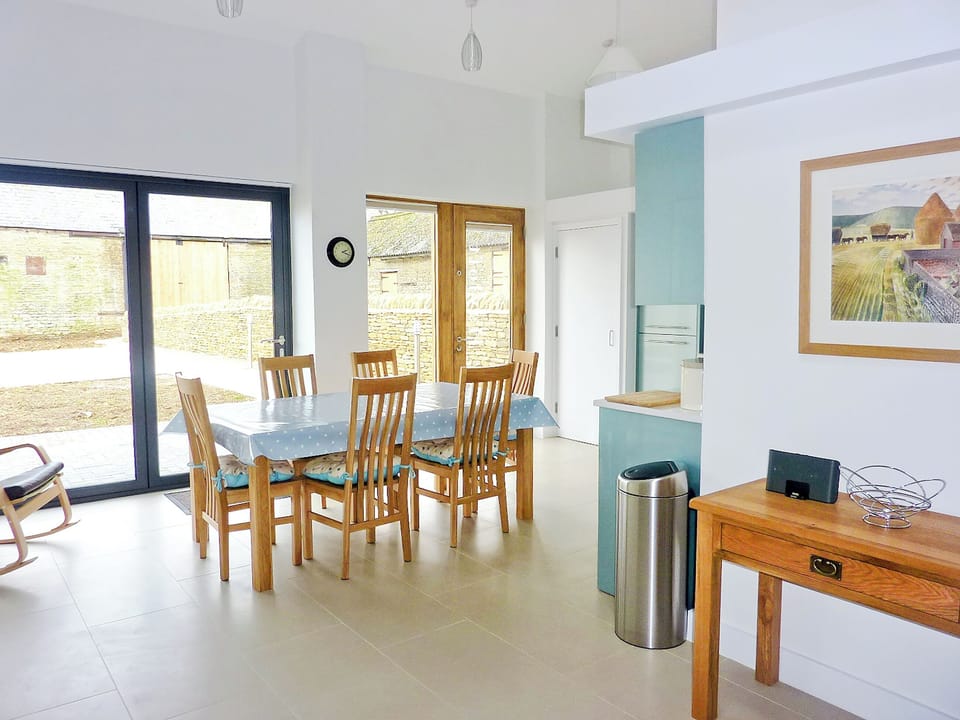 Kitchen/diner | The Hayloft and The Stalls - The Hayloft, Aynho, nr. Banbury