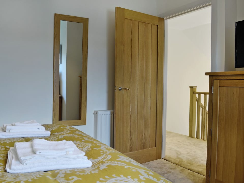 Charming double bedroom | The Steading - Glenskinno, Montrose