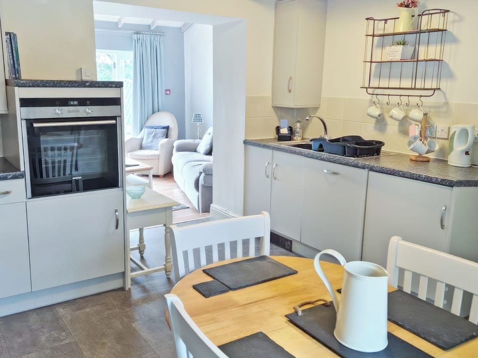 Kitchen | The Granary - Crwys Farm, Three Crosses, Gower, Swansea