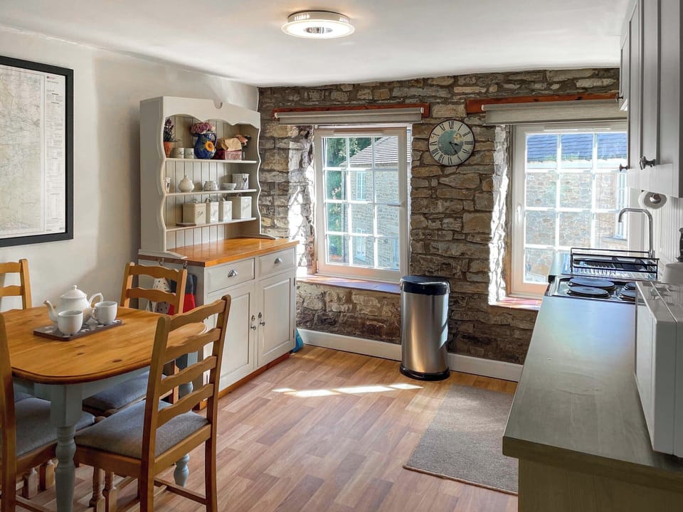 Quaint dinning area | Cauldron Falls, West Burton, near Leyburn