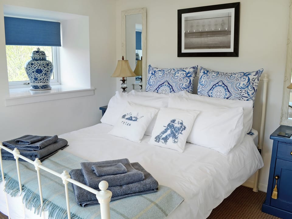 Comfortable double bedroom full of character | The Wee Hoose, Linside, near Dornoch