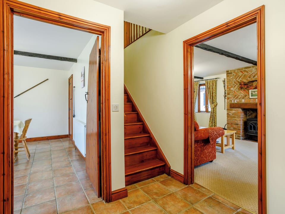 Hallway | Pantiles Barn - Thorpland Manor Barns, Runcton Holme