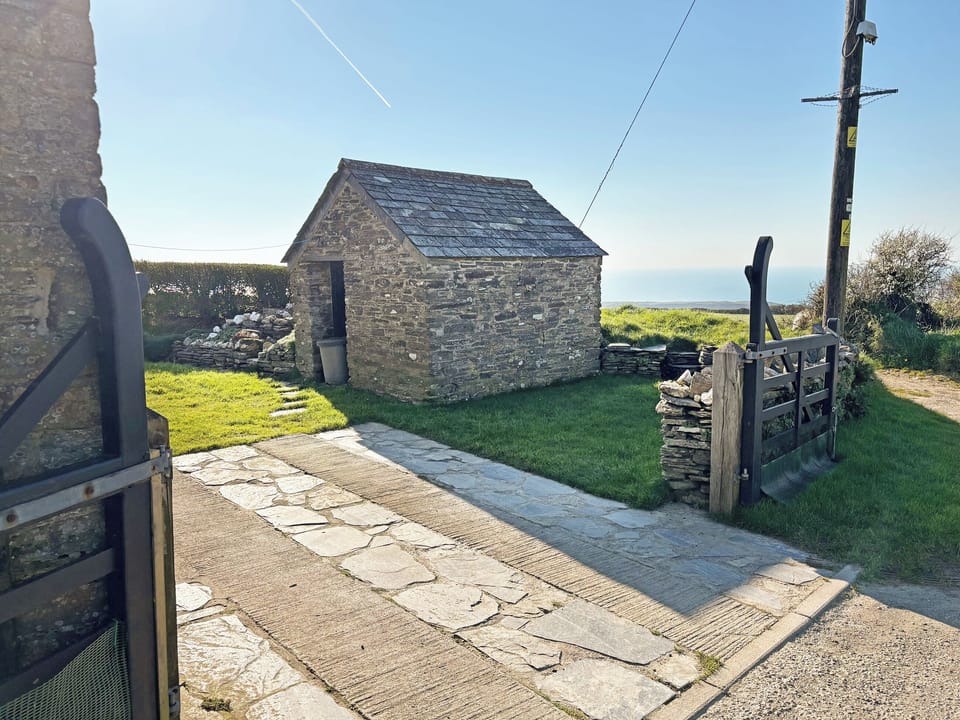 Parking for two cars | Downhouse - Downhouse Cottages, Trebarwith, near Delabole