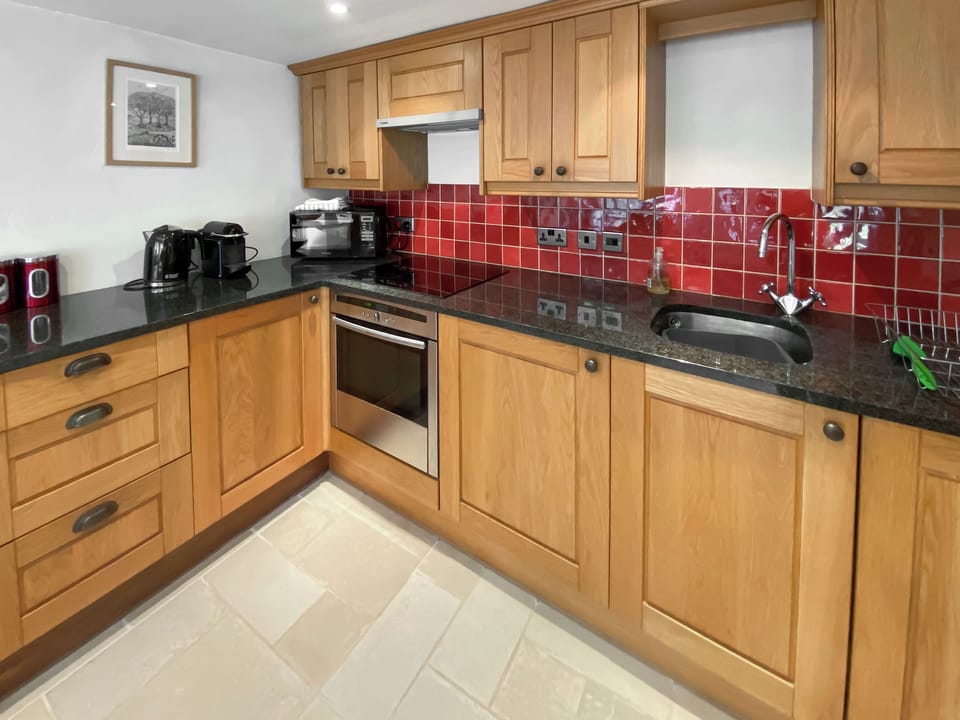 Kitchen area | Folly Cottage, Avening, near Tetbury