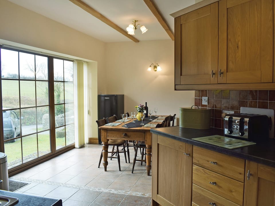 Spacious kitchen/dining area | Ty Nant, Llanon, near Aberaeron
