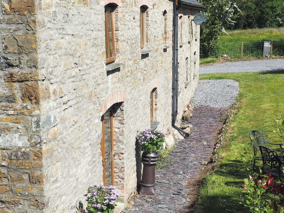 Appealing holiday home | Mill Cottage - Pendegy Mill, Llanybri, near Carmarthen