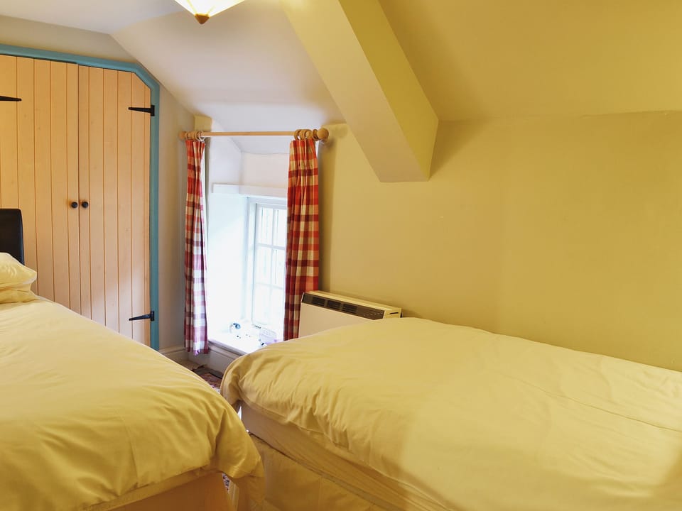 Twin bedroom | George&rsquo;s Cottage, Bucks Mills, nr. Clovelly