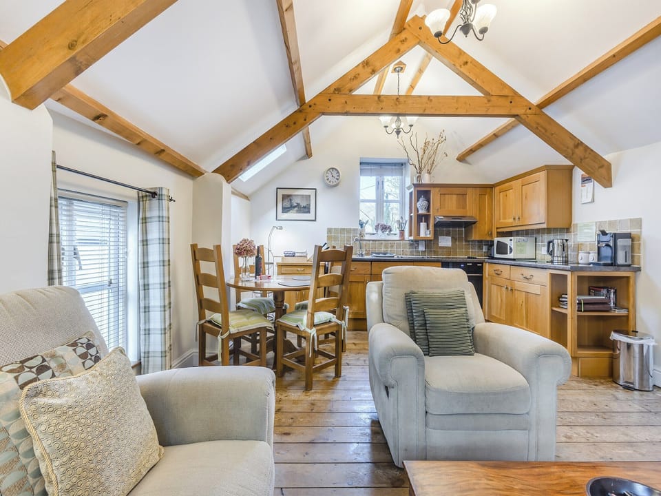 Open plan living/dining room/kitchen | Thimble Cottage, Hartland