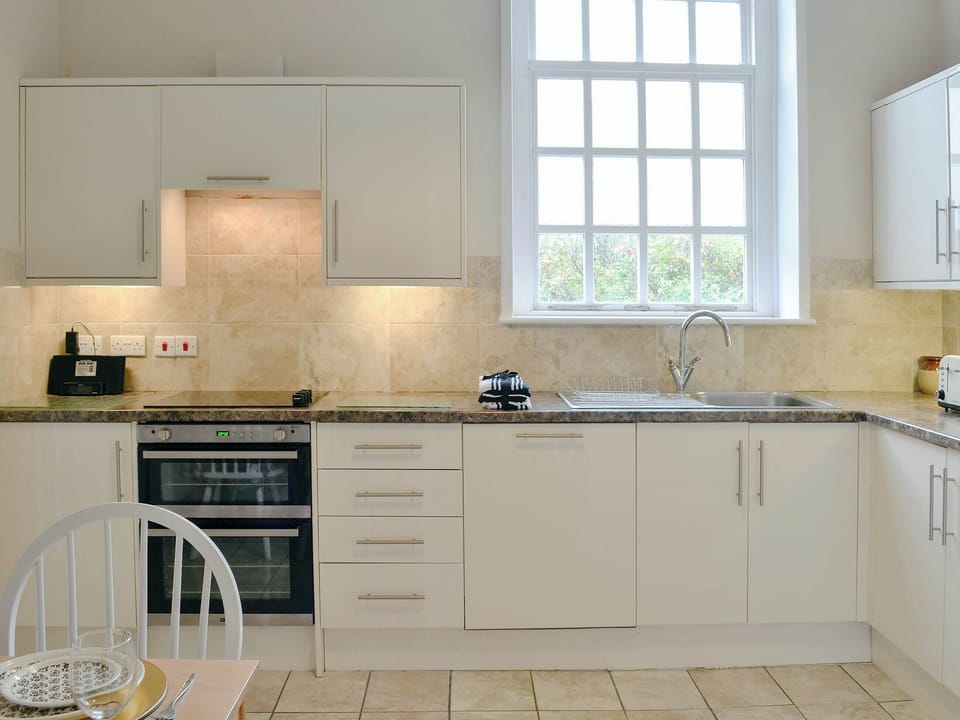 Well equipped kitchen | Yr Hen Fanc, Trawsfynydd, near Blaenau Ffestiniog