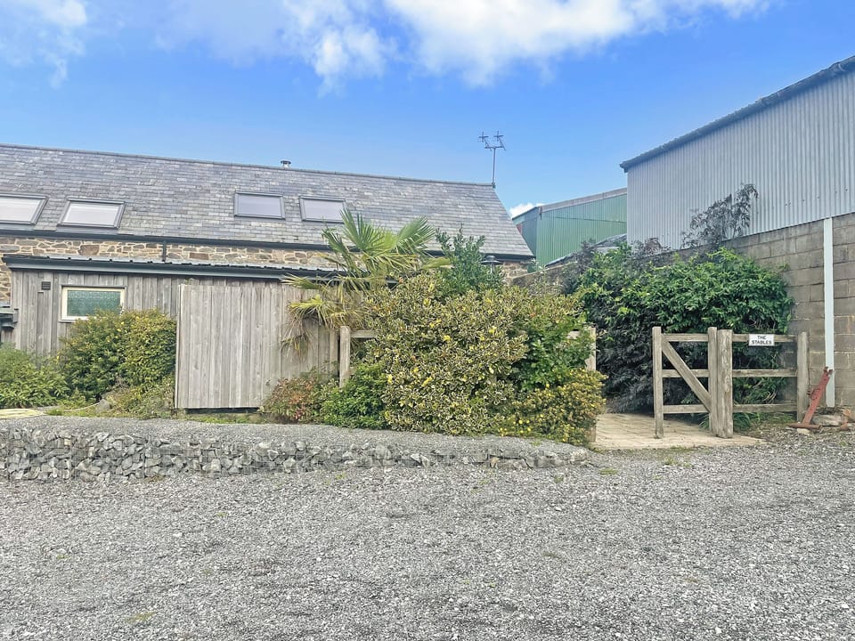 Exterior | Stable Barn - Peniarth Bach Farm, Betws-Yn-Rhos, Conwy