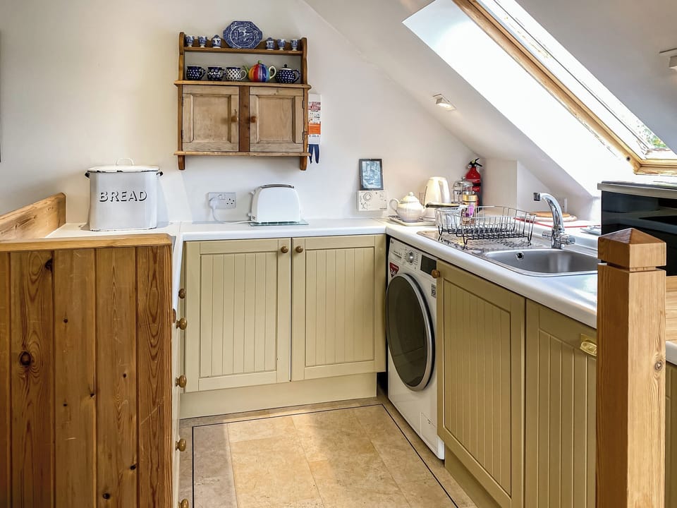 Well equipped kitchen area | Garden Cottage, Linlithgow, near Edinburgh