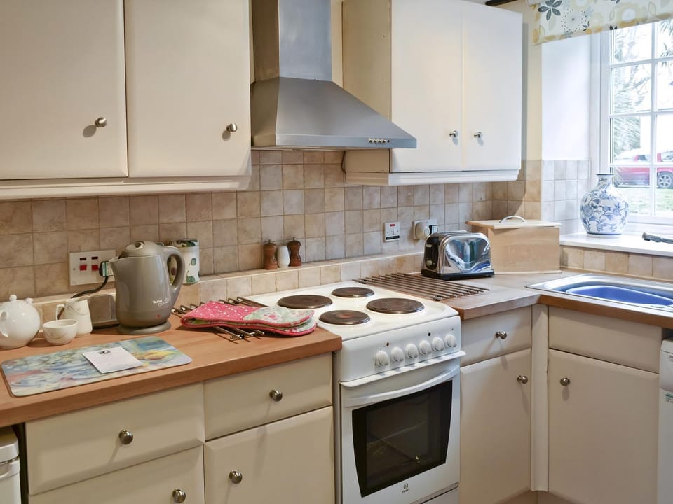Kitchen | Graig, Penmon, Beaumaris, Anglesey