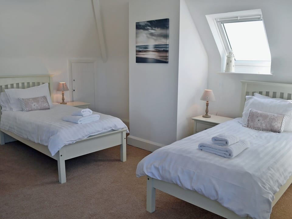 Cosy twin bedroom | Wayside, Beadnell