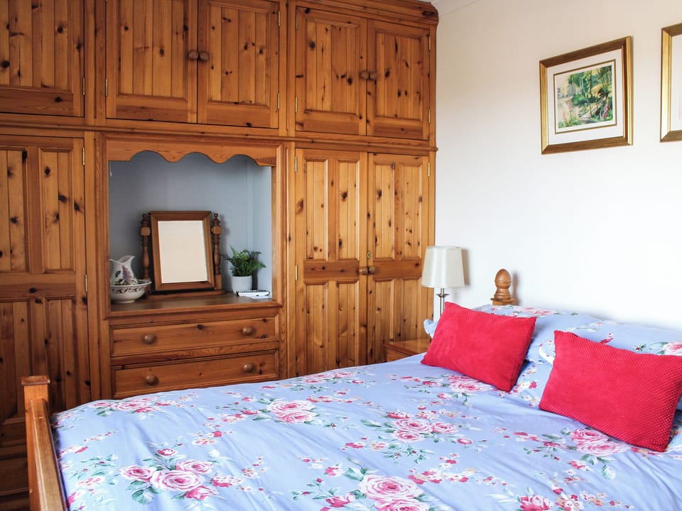 Bedroom | Rhandir-Mwyn, Pontllyfni, near Caernarfon