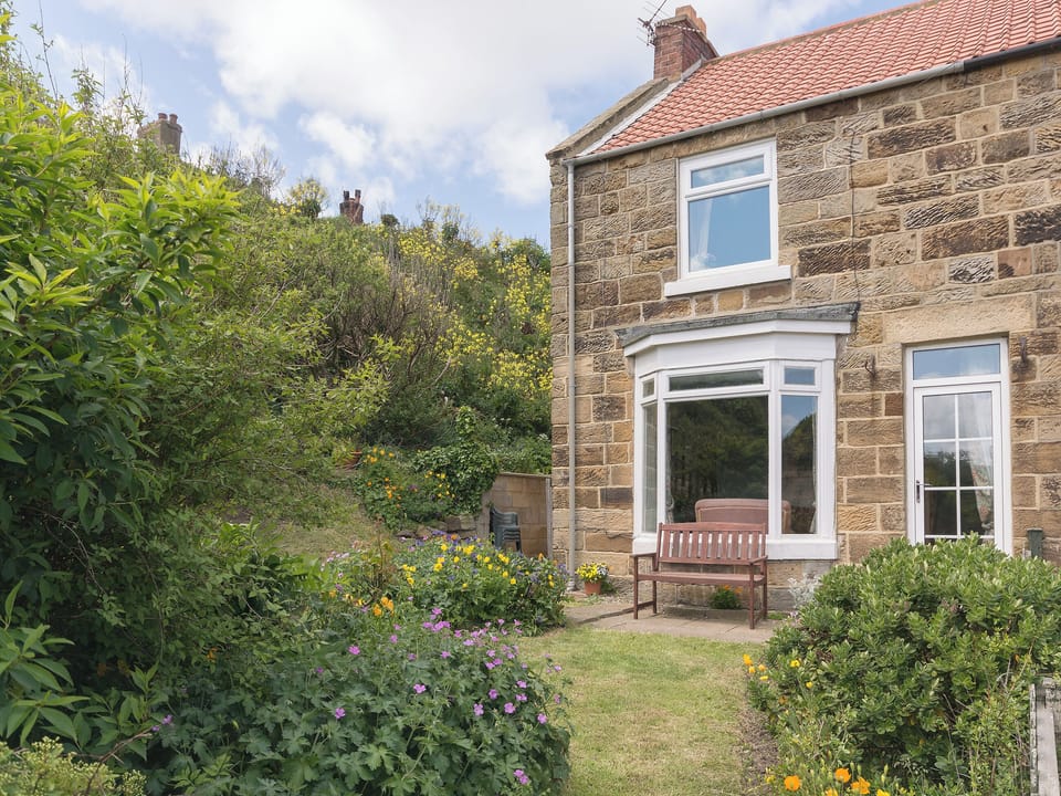Exterior | Crow&rsquo;s Nest, Staithes, Cleveland