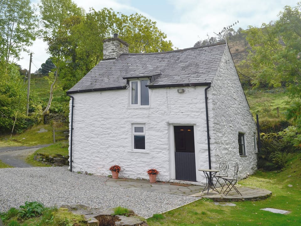 Delightful cottage | Crogen Bryn Awel, Bala
