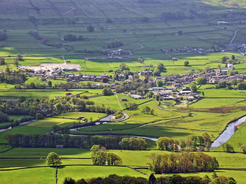 Hawes
